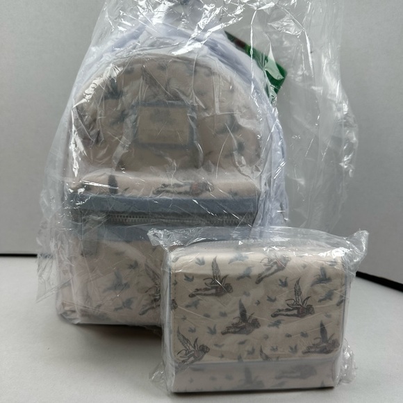 Loungefly The Wizard of Oz Flying Monkeys AOP Mini Backpack & Wallet Set - Picture 10 of 10